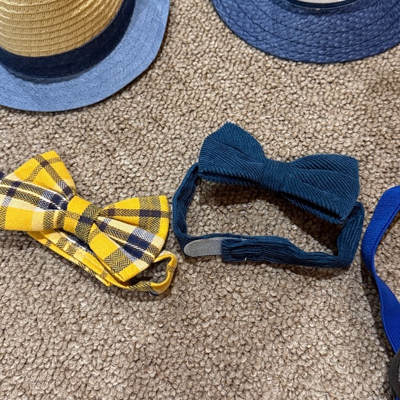 Hats, Bow Ties and Suspenders Set - Picture 6 of 7